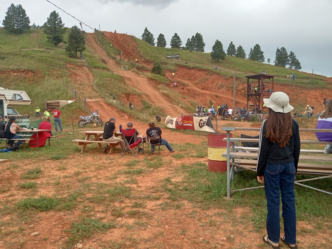 summer-2025-dirt-bike-competition